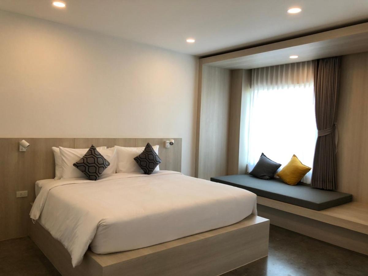 Nappiness Hotel - Sha Extraplus Бангкок Екстер'єр фото