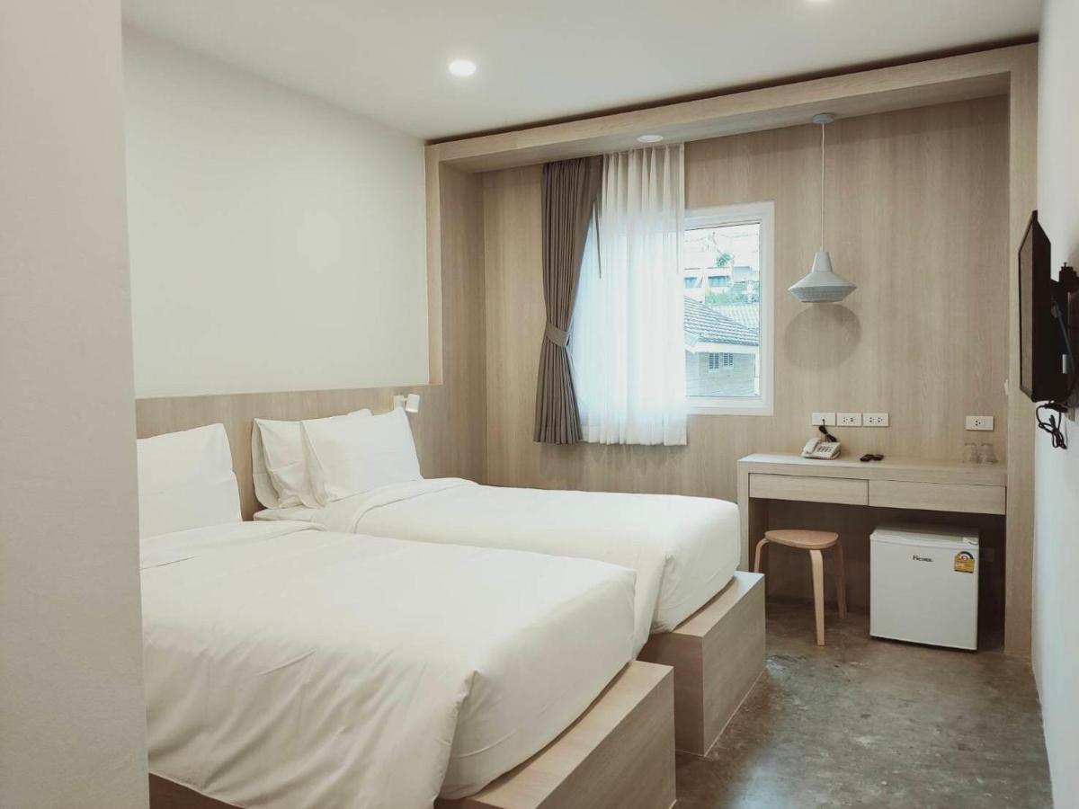 Nappiness Hotel - Sha Extraplus Бангкок Екстер'єр фото